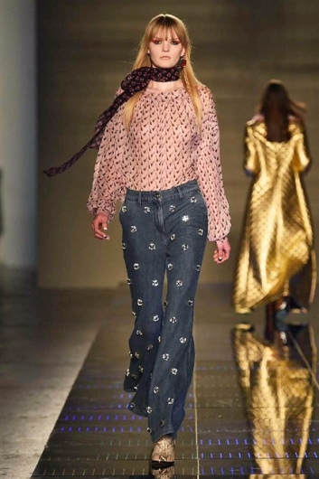 Fotoservizio/FW 2015-2016/WOMEN/AU JOUR LE JOUR/DP1/10