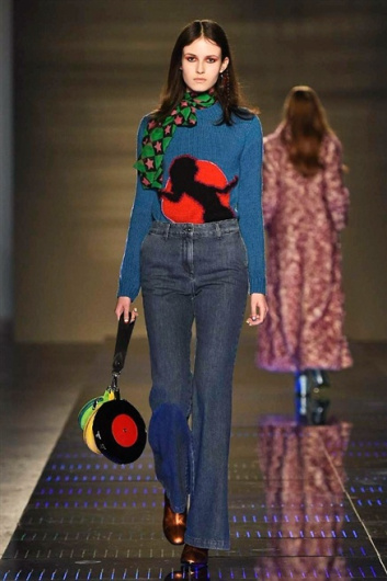 Fotoservizio/FW 2015-2016/WOMEN/AU JOUR LE JOUR/DP1/14