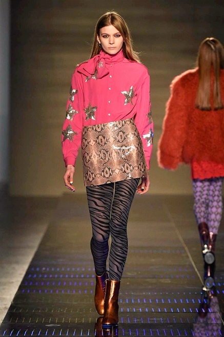 Fotoservizio/FW 2015-2016/WOMEN/AU JOUR LE JOUR/DP1/24
