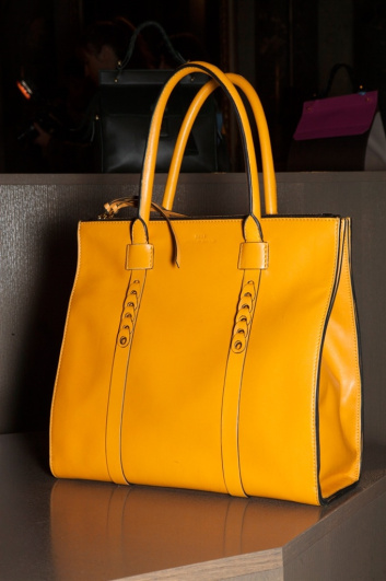 Fotoservizio/FW 2015-2016/WOMEN/DESA NINETEENSEVENTYTWO/DP2/16