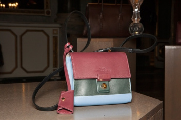 Fotoservizio/FW 2015-2016/WOMEN/DESA NINETEENSEVENTYTWO/DP2/19