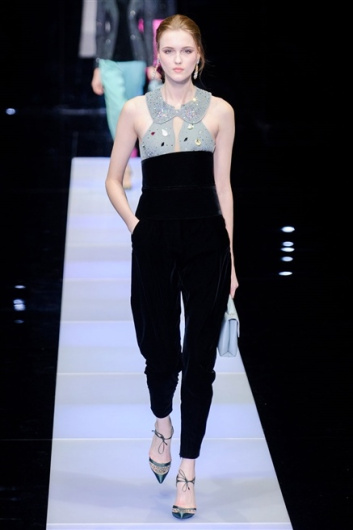Fotoservizio/FW 2015-2016/WOMEN/GIORGIO ARMANI/DP1/51