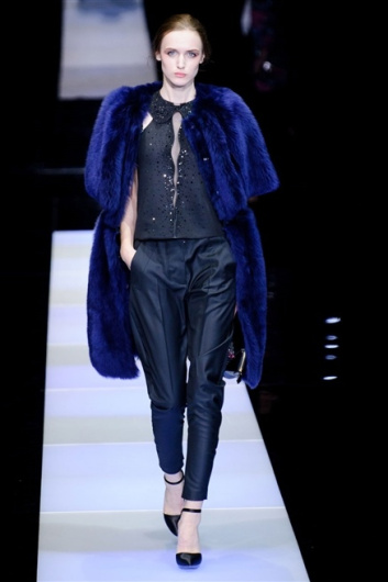 Fotoservizio/FW 2015-2016/WOMEN/GIORGIO ARMANI/DP1/55