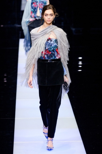 Fotoservizio/FW 2015-2016/WOMEN/GIORGIO ARMANI/DP1/60