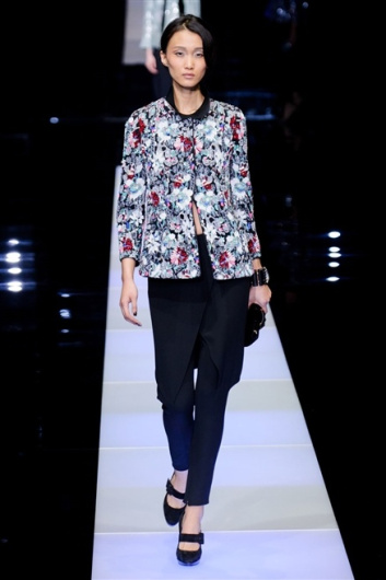 Fotoservizio/FW 2015-2016/WOMEN/GIORGIO ARMANI/DP1/73