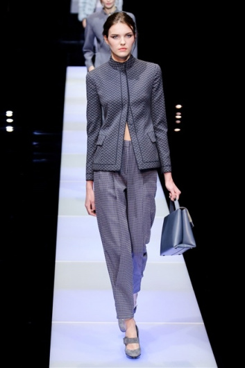 Fotoservizio/FW 2015-2016/WOMEN/GIORGIO ARMANI/DP1/10