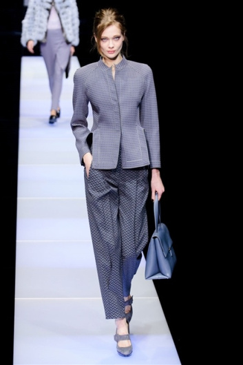 Fotoservizio/FW 2015-2016/WOMEN/GIORGIO ARMANI/DP1/11