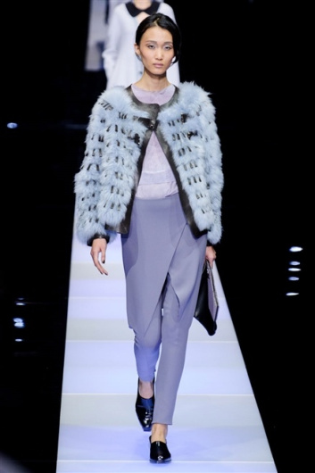 Fotoservizio/FW 2015-2016/WOMEN/GIORGIO ARMANI/DP1/12