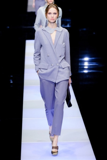 Fotoservizio/FW 2015-2016/WOMEN/GIORGIO ARMANI/DP1/15