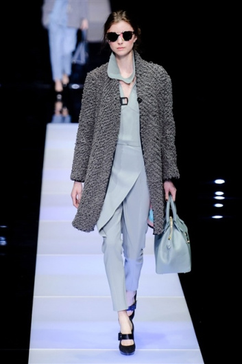 Fotoservizio/FW 2015-2016/WOMEN/GIORGIO ARMANI/DP1/22