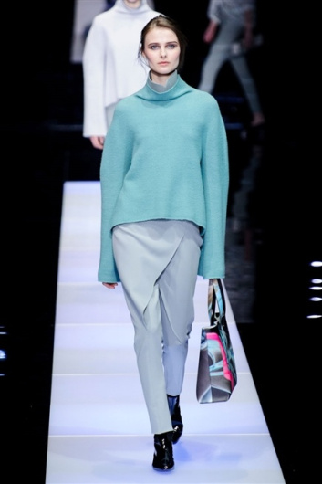 Fotoservizio/FW 2015-2016/WOMEN/GIORGIO ARMANI/DP1/27