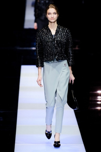 Fotoservizio/FW 2015-2016/WOMEN/GIORGIO ARMANI/DP1/30