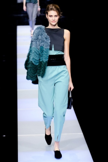 Fotoservizio/FW 2015-2016/WOMEN/GIORGIO ARMANI/DP1/36