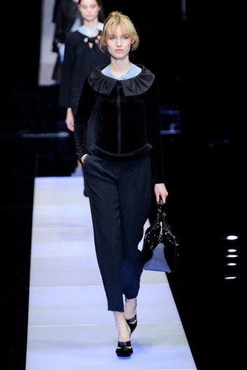 Fotoservizio/FW 2015-2016/WOMEN/GIORGIO ARMANI/DP1/43