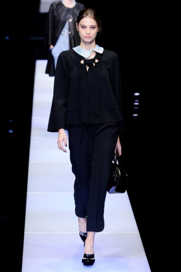 Fotoservizio/FW 2015-2016/WOMEN/GIORGIO ARMANI/DP1/44