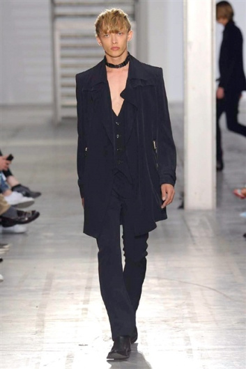 Fotoservizio/SS 2016/MEN/COSTUME NATIONAL HOMME/DP1/26