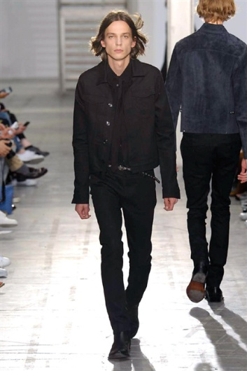 Fotoservizio/SS 2016/MEN/COSTUME NATIONAL HOMME/DP1/30