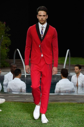 Fotoservizio/SS 2016/MEN/DIRK BIKKEMBERGS/DP1/6