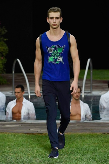 Fotoservizio/SS 2016/MEN/DIRK BIKKEMBERGS/DP1/14