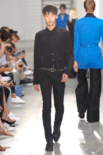 Fotoservizio/SS 2016/MEN/COSTUME NATIONAL HOMME/DP1/11