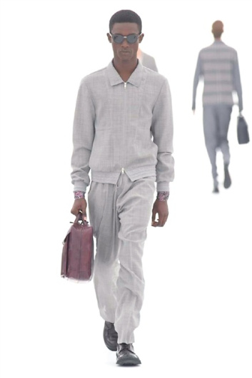 Fotoservizio/SS 2016/MEN/ERMENEGILDO ZEGNA/DP1/15