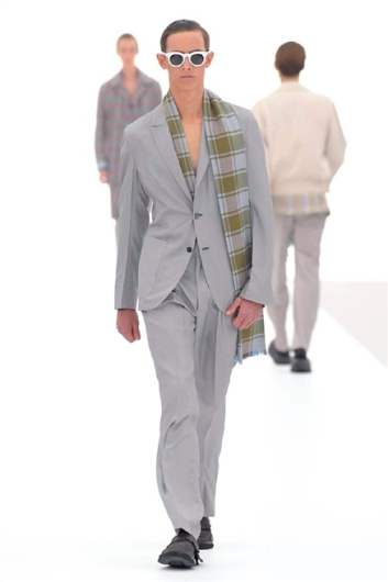 Fotoservizio/SS 2016/MEN/ERMENEGILDO ZEGNA/DP1/21