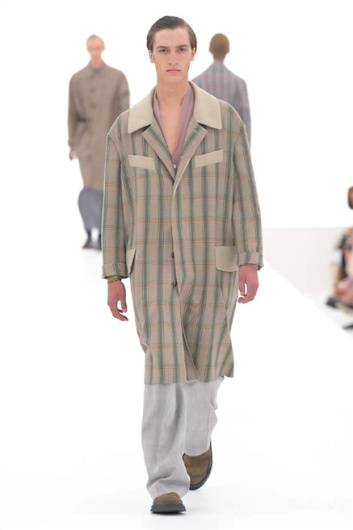 Fotoservizio/SS 2016/MEN/ERMENEGILDO ZEGNA/DP1/24