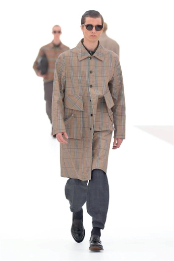 Fotoservizio/SS 2016/MEN/ERMENEGILDO ZEGNA/DP1/27