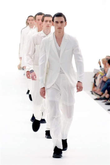 Fotoservizio/SS 2016/MEN/ERMENEGILDO ZEGNA/DP1/38