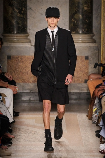 Fotoservizio/SS 2016/MEN/LES HOMMES/DP1/28