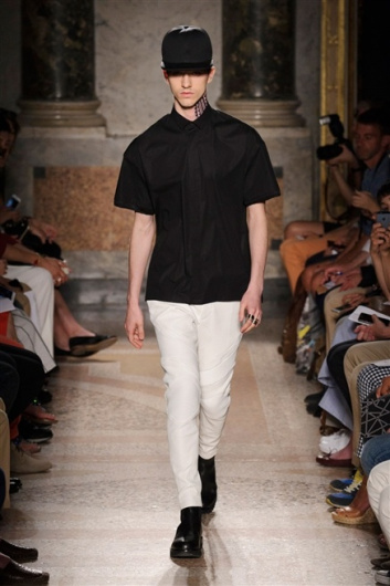 Fotoservizio/SS 2016/MEN/LES HOMMES/DP1/32