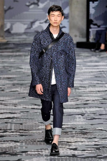Fotoservizio/SS 2016/MEN/NEIL BARRETT/DP1/16