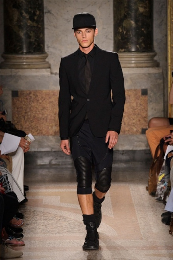 Fotoservizio/SS 2016/MEN/LES HOMMES/DP1/8