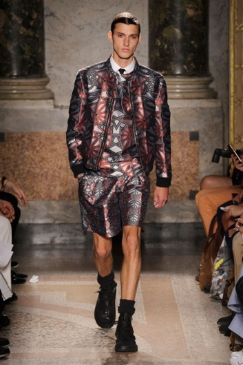 Fotoservizio/SS 2016/MEN/LES HOMMES/DP1/18