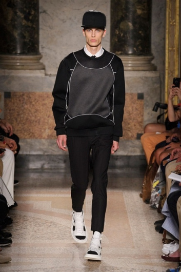 Fotoservizio/SS 2016/MEN/LES HOMMES/DP1/20