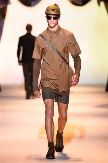 Fotoservizio/SS 2016/MEN/VERSACE/DP1/28