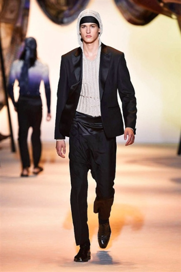 Fotoservizio/SS 2016/MEN/VERSACE/DP1/43