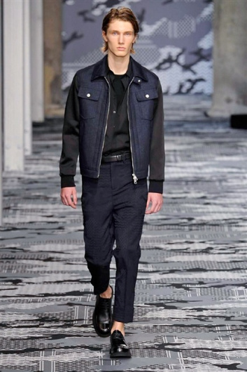 Fotoservizio/SS 2016/MEN/NEIL BARRETT/DP1/32
