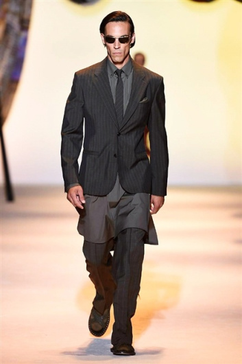 Fotoservizio/SS 2016/MEN/VERSACE/DP1/0