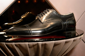 Fotoservizio/SS 2016/MEN/CHRISTIAN LOUBOUTIN/DP2/2