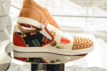 Fotoservizio/SS 2016/MEN/CHRISTIAN LOUBOUTIN/DP2/71
