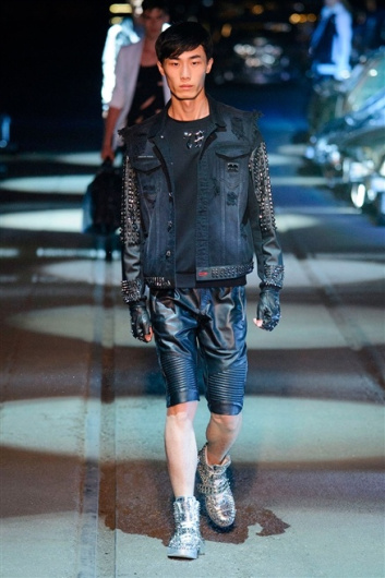 Fotoservizio/SS 2016/MEN/PHILIPP PLEIN/DP1/37