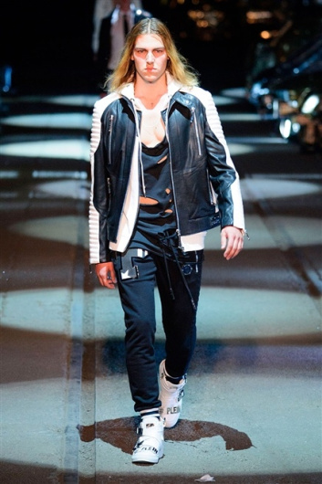 Fotoservizio/SS 2016/MEN/PHILIPP PLEIN/DP1/40