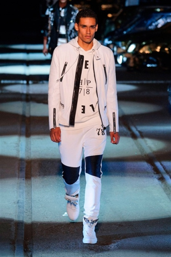 Fotoservizio/SS 2016/MEN/PHILIPP PLEIN/DP1/4