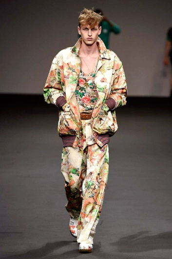 Fotoservizio/SS 2016/MEN/VIVIENNE WESTWOOD/DP1/11