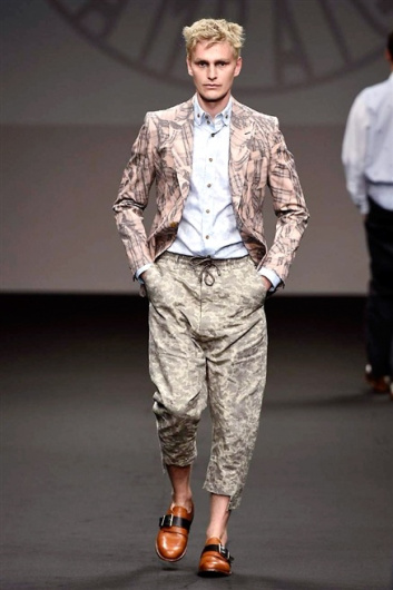Fotoservizio/SS 2016/MEN/VIVIENNE WESTWOOD/DP1/20