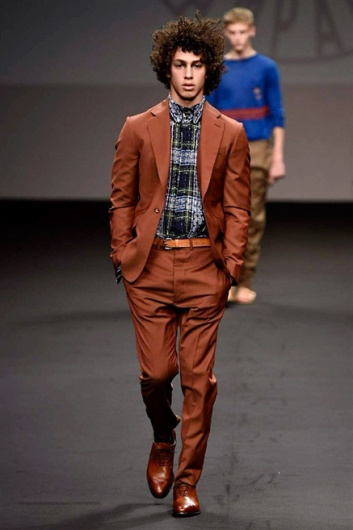 Fotoservizio/SS 2016/MEN/VIVIENNE WESTWOOD/DP1/24