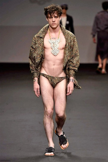 Fotoservizio/SS 2016/MEN/VIVIENNE WESTWOOD/DP1/37