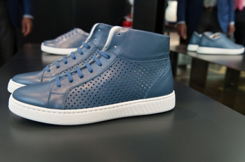 Fotoservizio/SS 2016/MEN/KITON/DP2/198