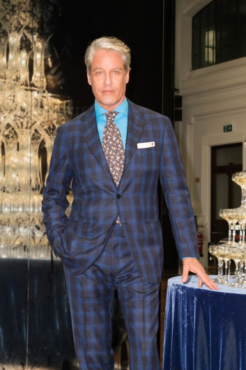 Fotoservizio/SS 2016/MEN/KITON/DP2/142